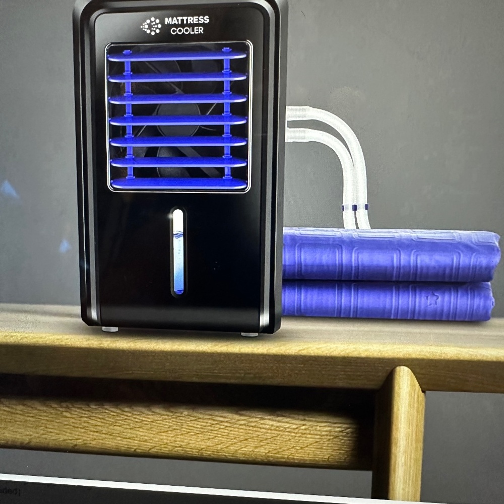 Black and Blue Mattress Cover